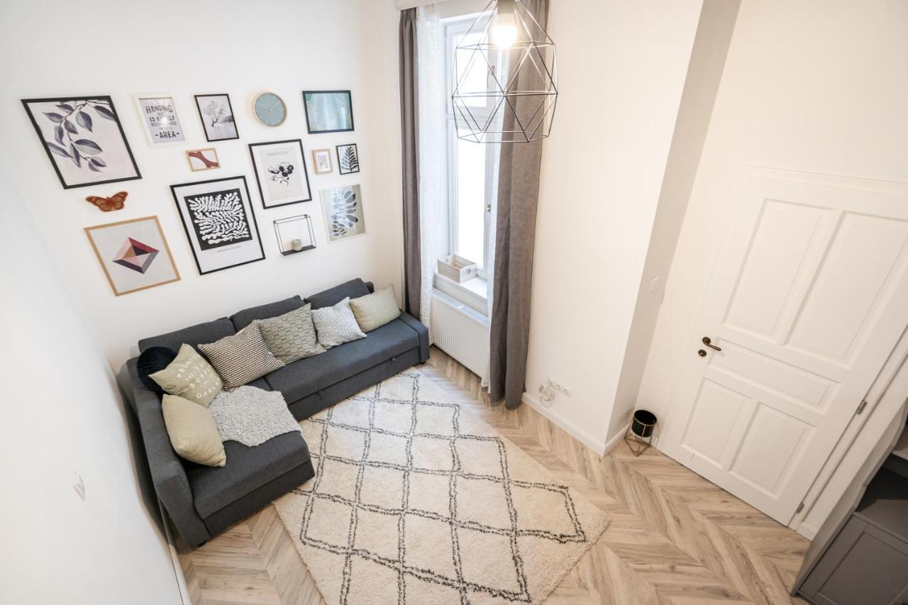 Atmos Glare Apartment *